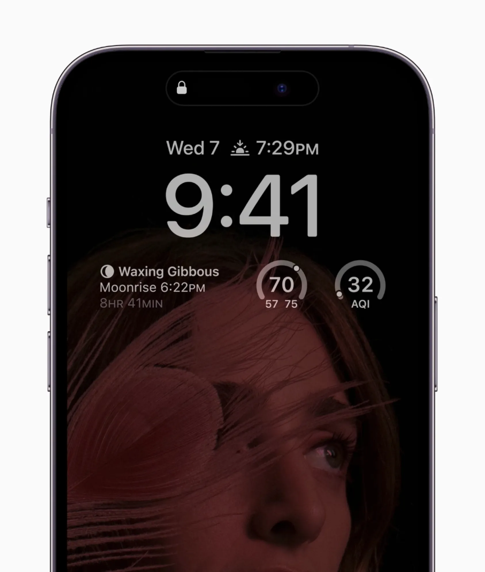 AOD 화면으로 전환된 디스플레이 모습