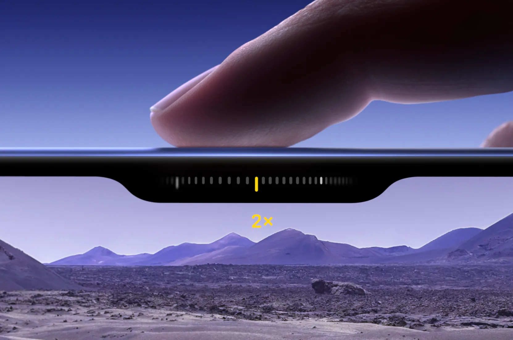 아이폰 액션버튼으로 카메라를 조절할 수 있다.